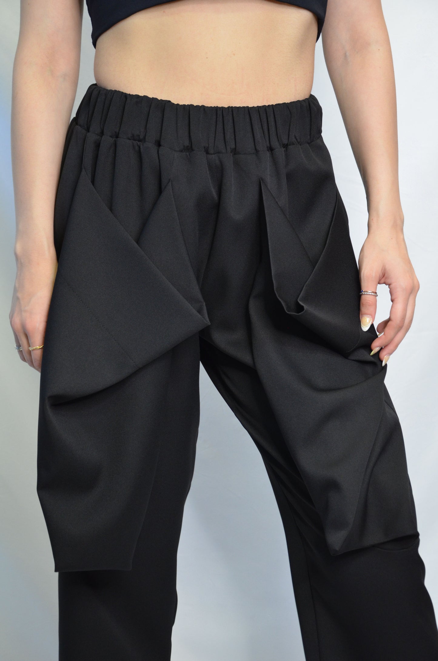 MERUTA PANTS
